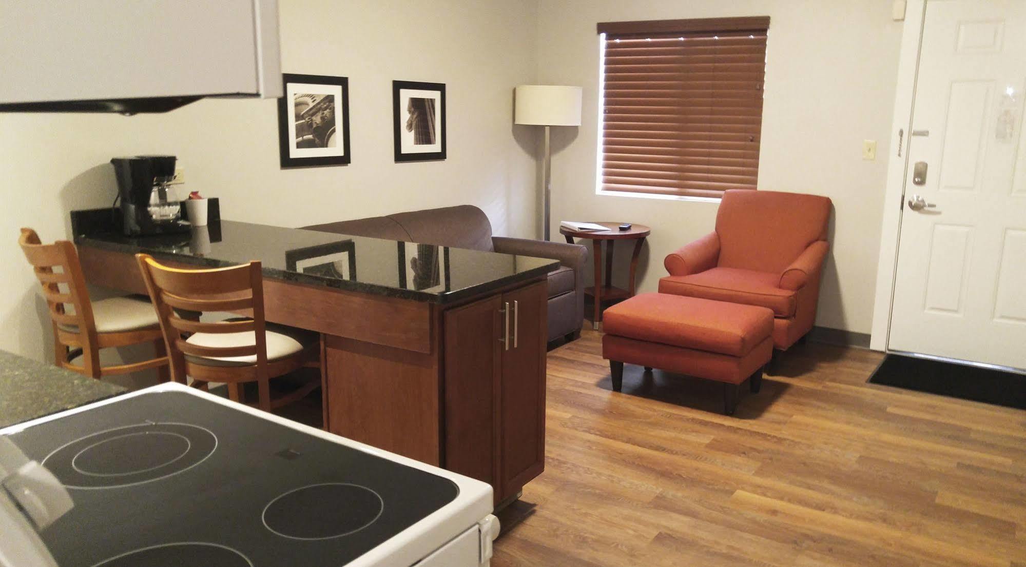 Affordable Suites Of America פורטייג' מראה חיצוני תמונה